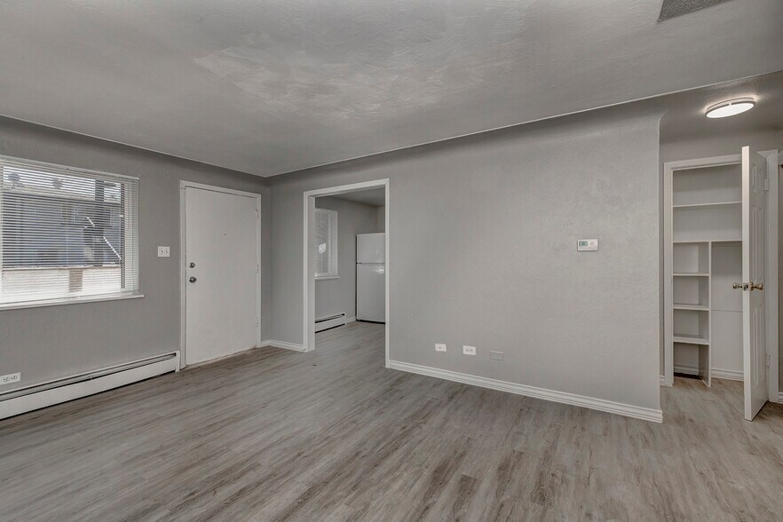 More Photos Of 1645-1645 Joliet St, Aurora Apartments For Sale