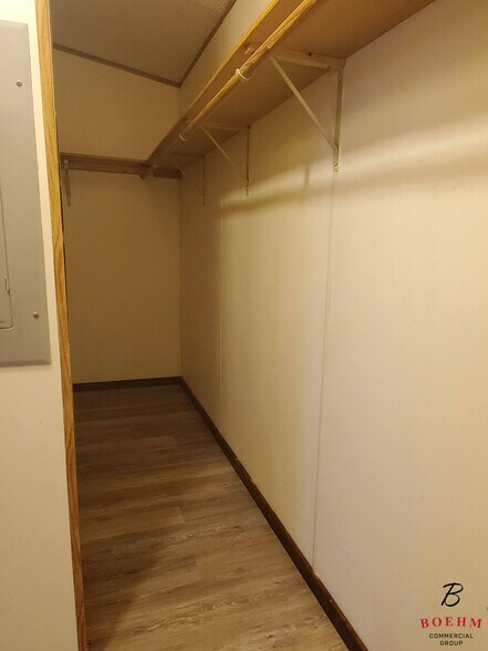 More Photos Of 138 Grey Moss Ct, Ingram Apartments For Sale