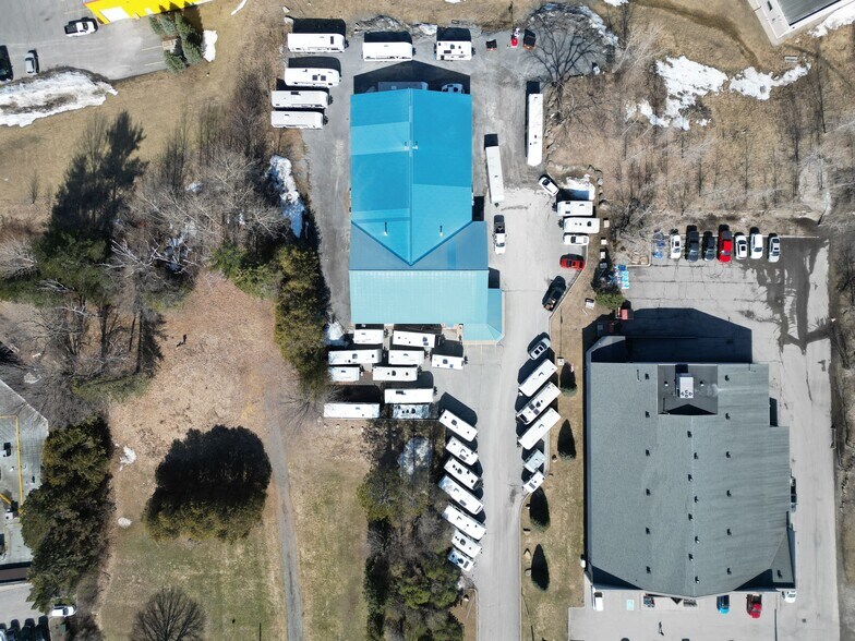 More Photos Of 2724 Laurier St, Clarence-Rockland Service For Sale