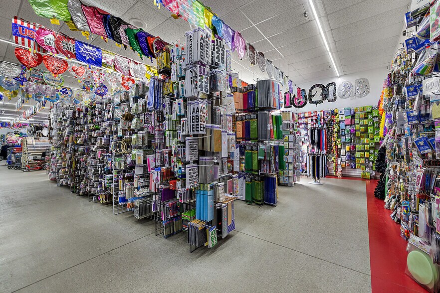 More Photos Of 2419 Lapeer Rd, Port Huron General Retail For Sale