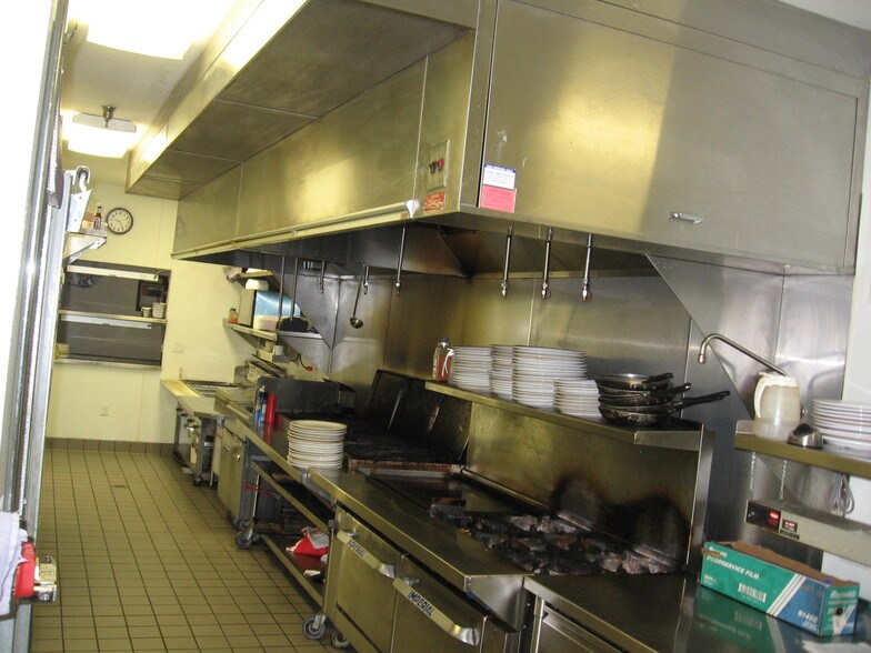 More Photos Of 22025 CA-299, Bella Vista Restaurant For Sale