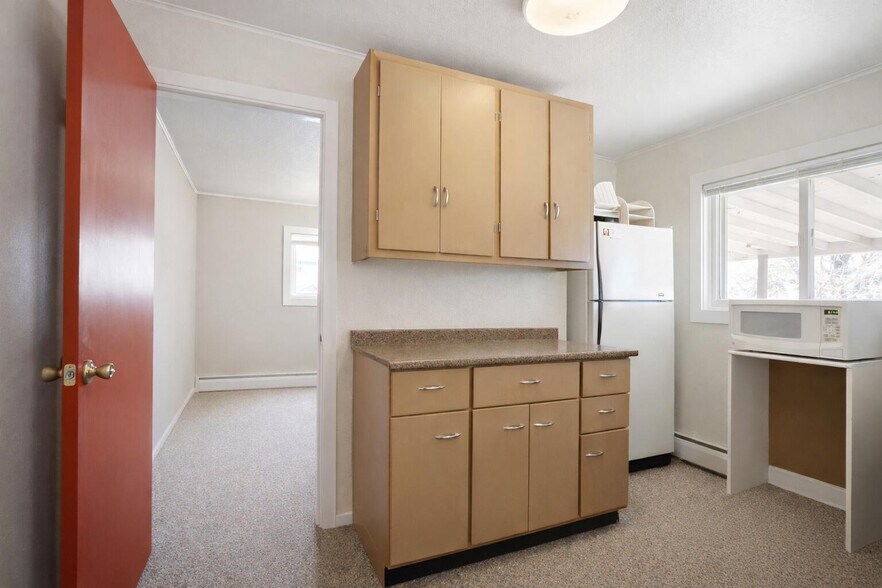 More Photos Of 125 E 5th St, Walsenburg Office For Sale