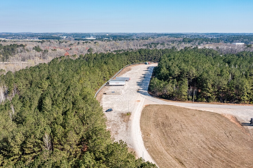 More Photos Of 411 Pegasus Pky, Lagrange Manufacturing For Lease