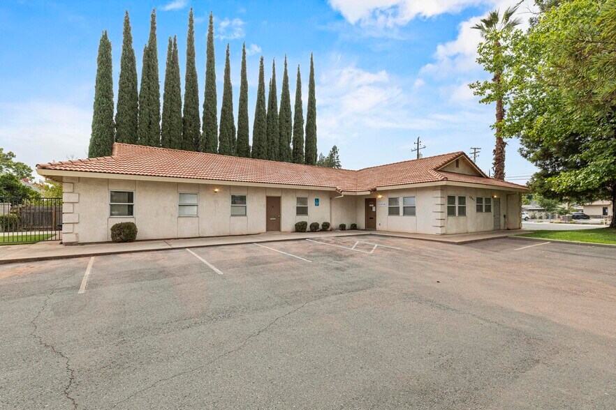 More Photos Of 1045 Live Oak Blvd, Yuba City Medical For Lease