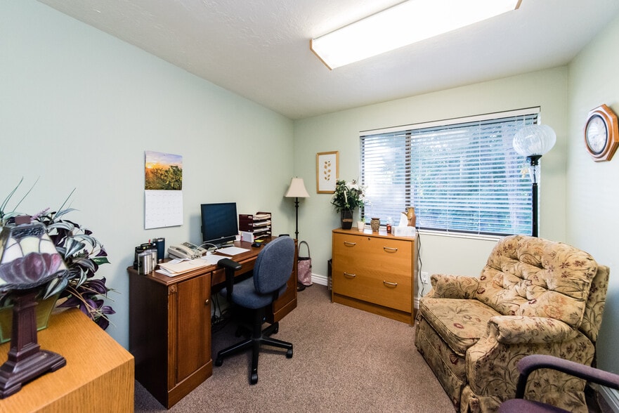 More Photos Of 190 E Center St, Logan Office For Lease