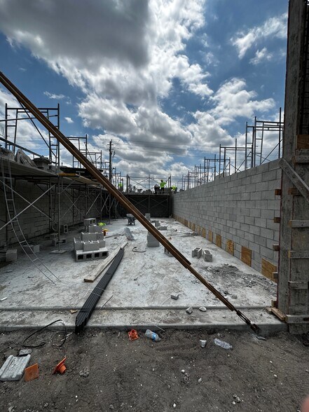 More Photos Of 15811 Guild ct, Jupiter Warehouse For Sale