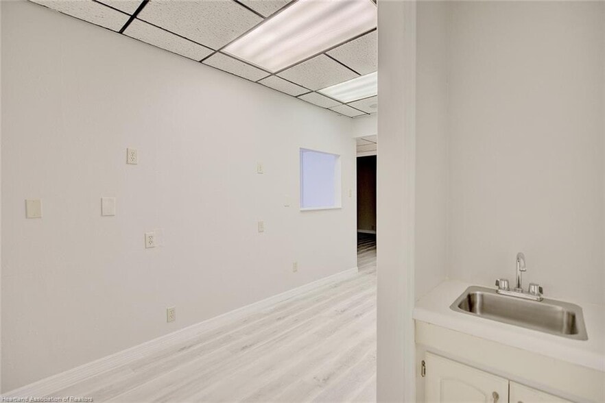 More Photos Of 204-206 W Interlake Blvd, Lake Placid Medical For Sale