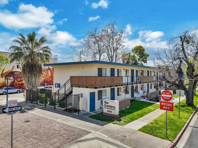 More Photos Of 2093 Mount Diablo St, Concord Apartments For Sale