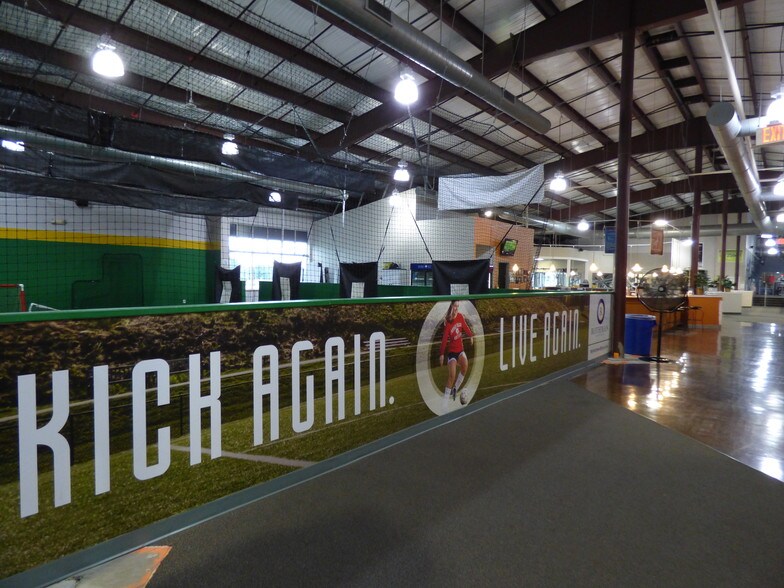 More Photos Of 553 Beckett Rd, Swedesboro Health Club For Lease