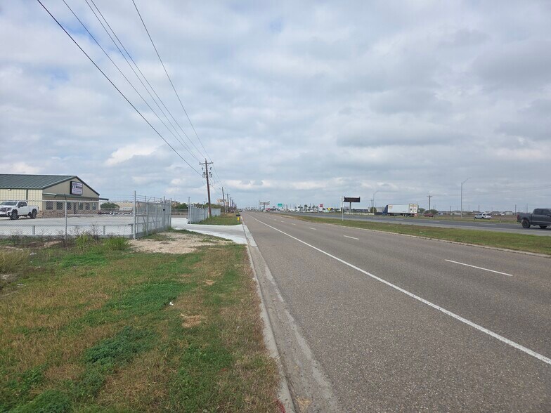 More Photos Of 2729 Ih 69, Robstown Land For Sale