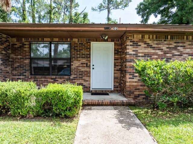 More Photos Of 325 SW Leisure Dr, Lake City Apartments For Sale