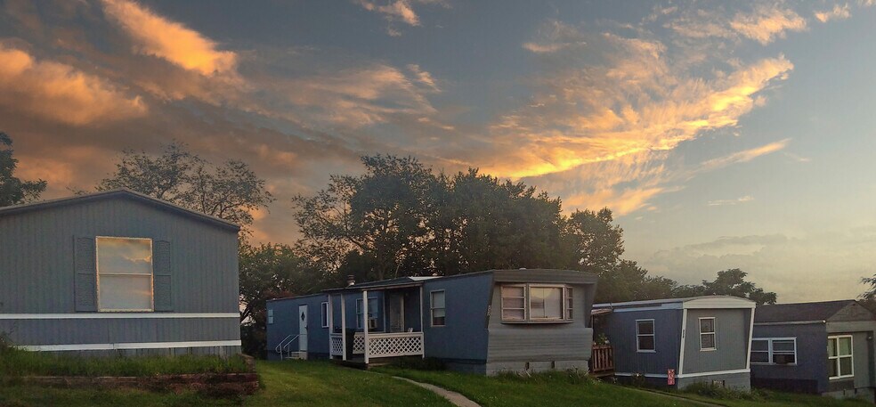 Primary Photo Of 222 Myers St, Hancock Manufactured Housing Mobile Home Park For Sale