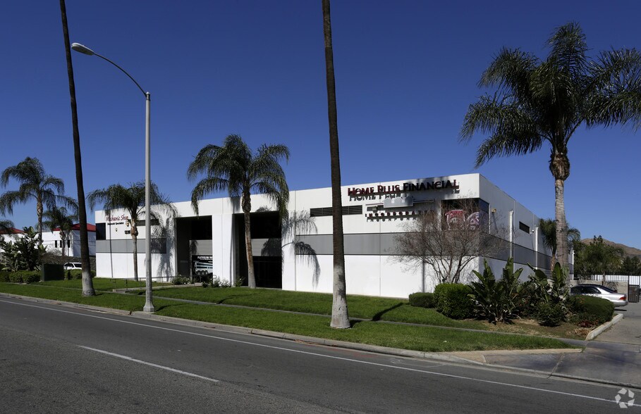 More Photos Of 12203 Magnolia Ave, Riverside Manufacturing For Lease