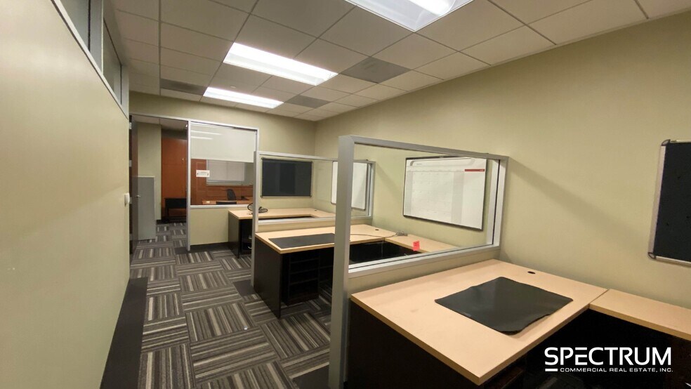 More Photos Of 19835-19839 Nordhoff St, Northridge Office For Lease