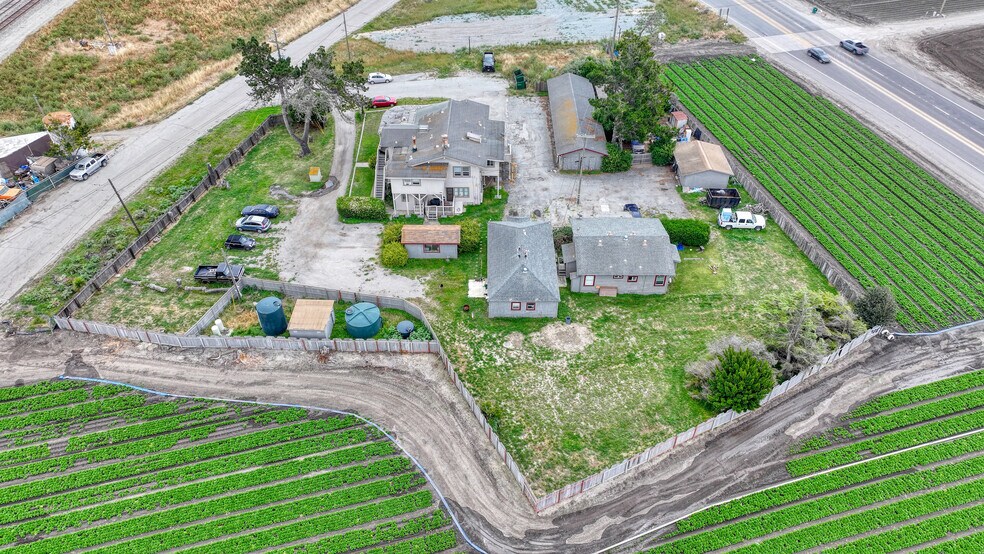 More Photos Of 1200 W Market Cir, Salinas Apartments For Sale