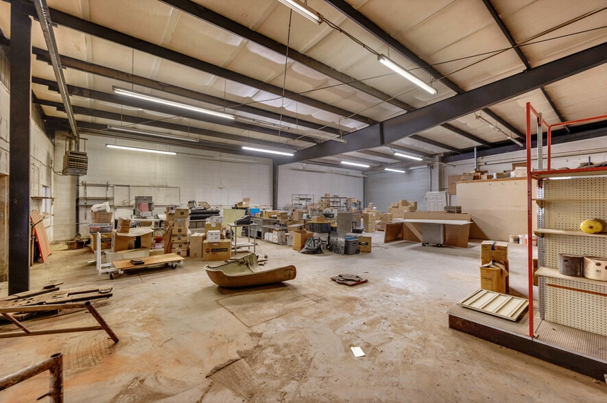 More Photos Of 201 E St, Lemoore Auto Repair For Sale