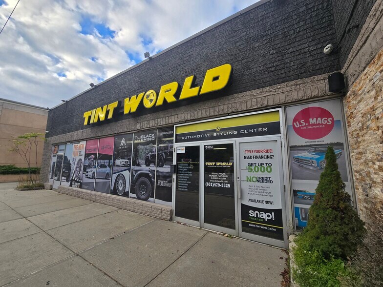 More Photos Of 311-313 W Jericho Tpke, Huntington Storefront For Sale