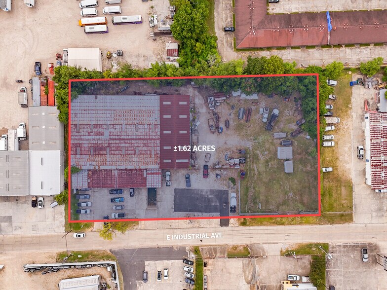 More Photos Of 7455 E Industrial Dr, Baton Rouge Industrial For Sale