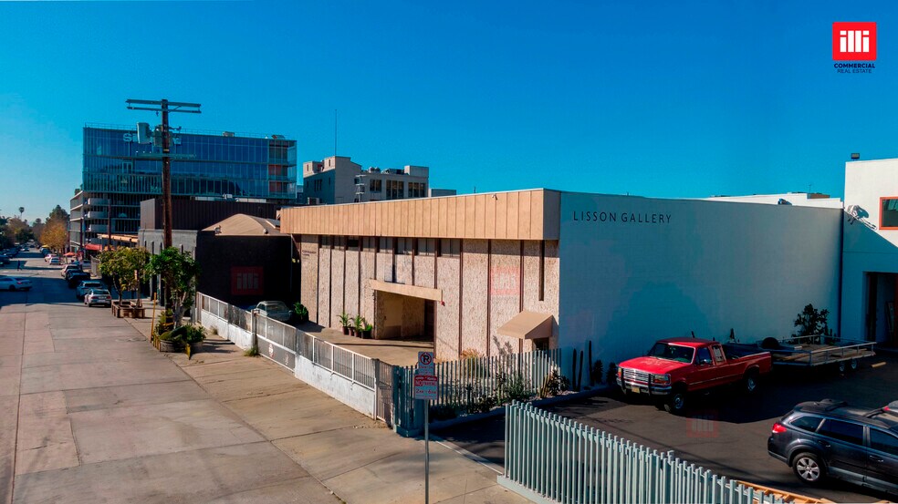 More Photos Of 1033 N Sycamore Ave, Los Angeles Flex For Lease