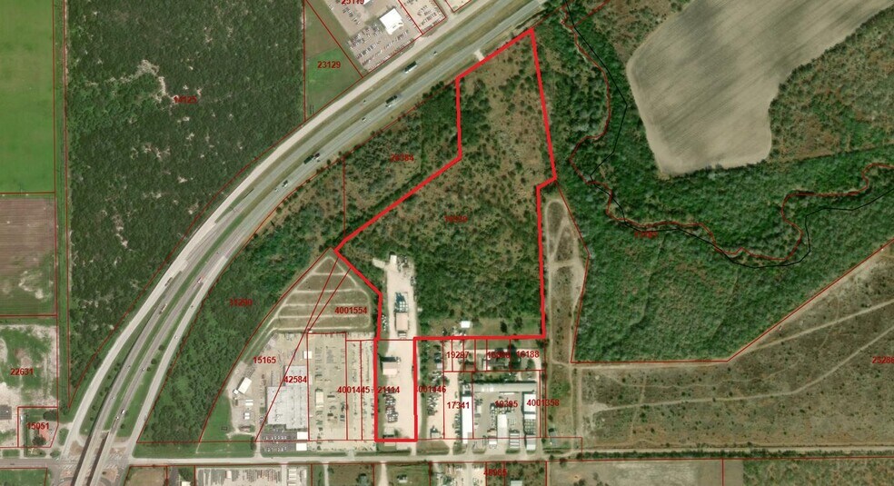 More Photos Of 2620 E Corral Ave, Kingsville Warehouse For Lease