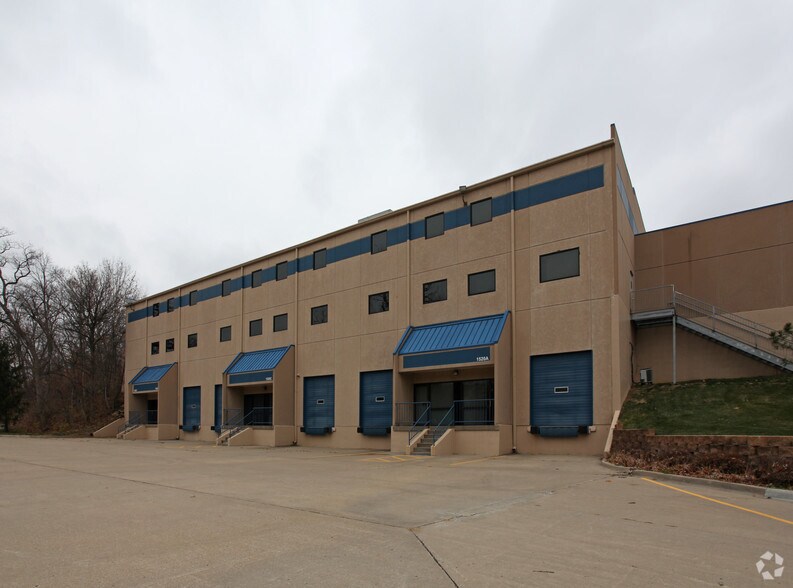 Primary Photo Of 1520 NW Vivion Rd, Kansas City Warehouse For Lease