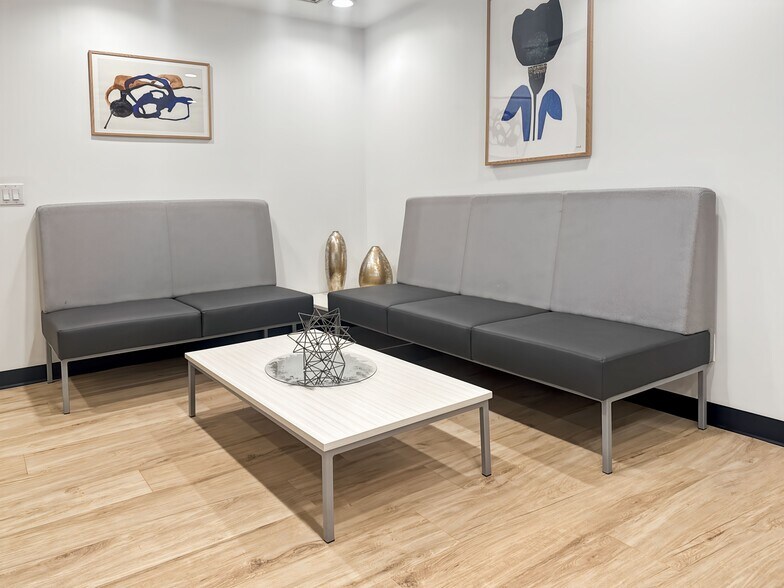 More Photos Of 93 Lombard Av, Winnipeg Coworking Space