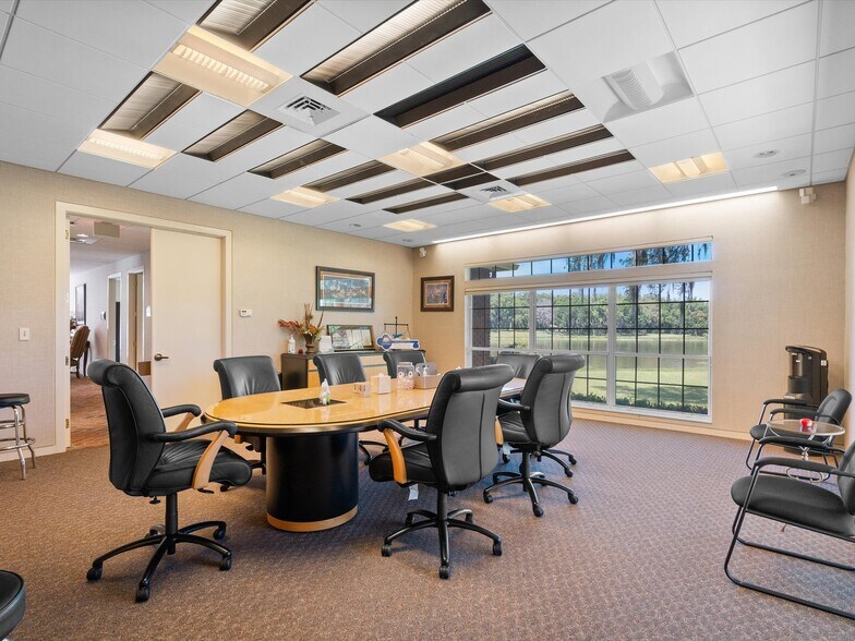 More Photos Of 15400 S US Highway 301, Summerfield Office For Sale