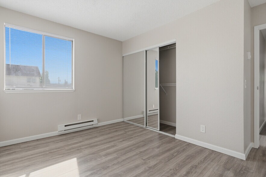 More Photos Of 4526 S Henderson St, Seattle Apartments For Sale