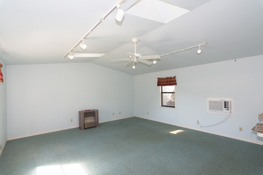 More Photos Of 8504 Highway 290 W, Austin Land For Sale