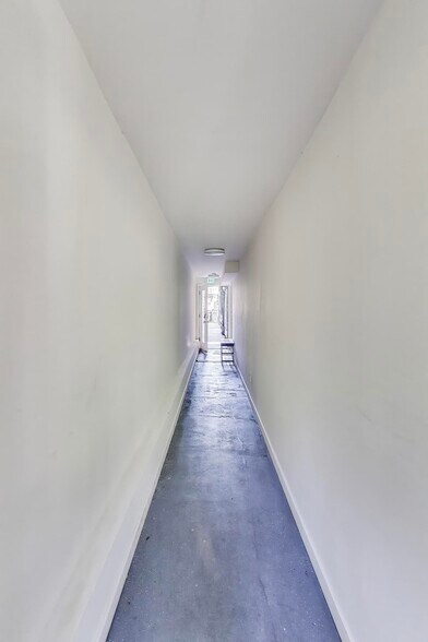 More Photos Of 751 Capp st, San Francisco Apartments For Sale