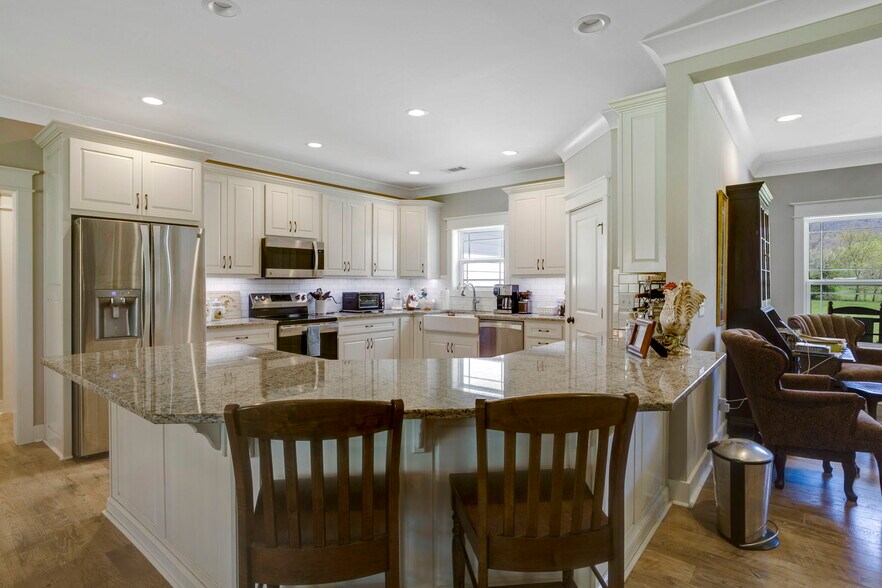 More Photos Of , Young Harris Specialty For Sale