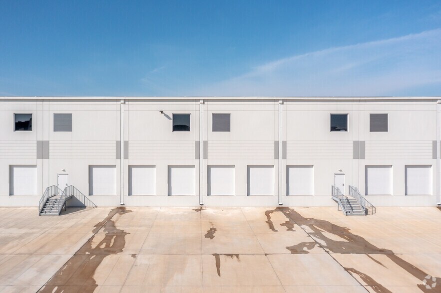 More Photos Of S Sam Houston Pky W, Missouri City Unknown For Lease