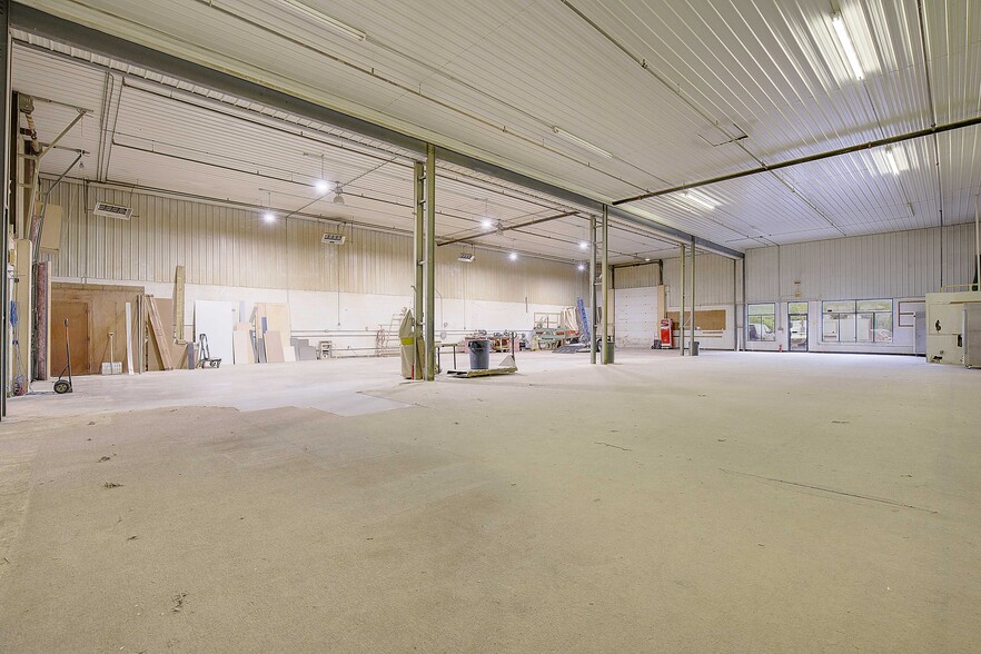 Primary Photo Of 4313 Charles Crossing Dr, White Plains Showroom For Sale