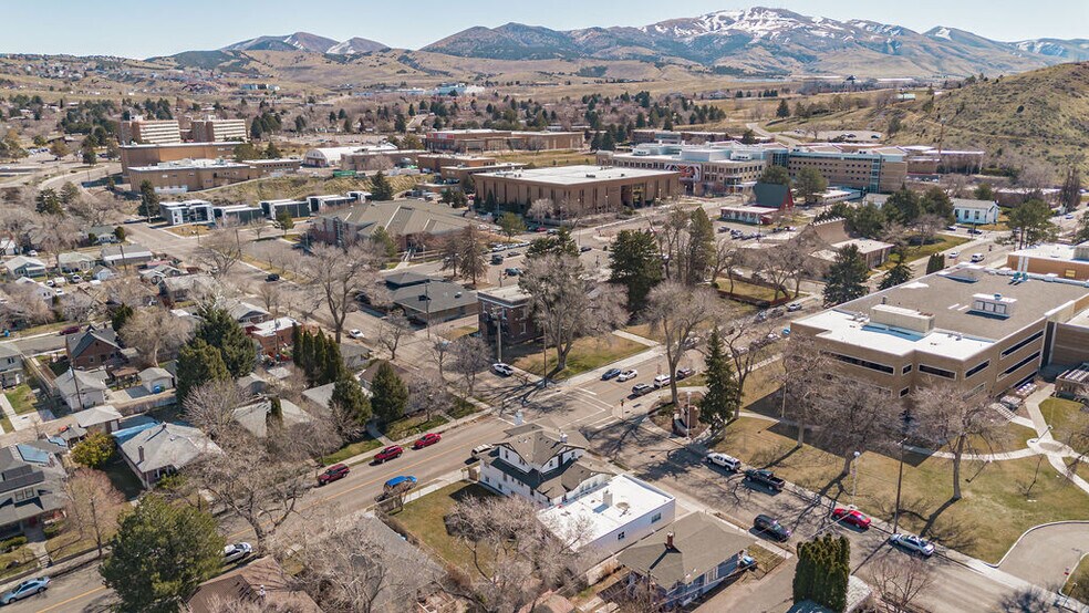 More Photos Of 856 E Carter St, Pocatello Apartments For Sale