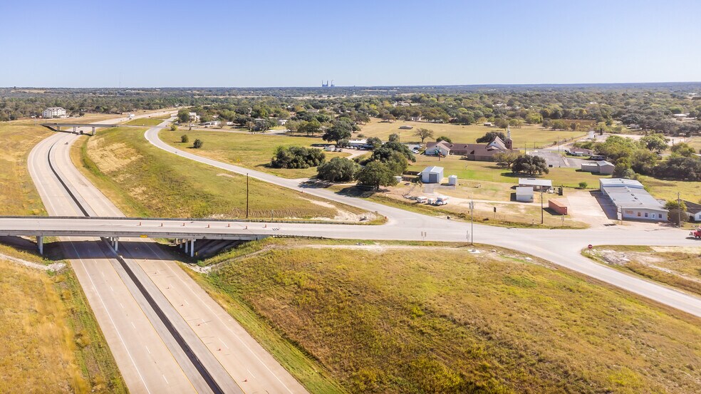 More Photos Of 1346 N Jefferson St, La Grange Warehouse For Sale