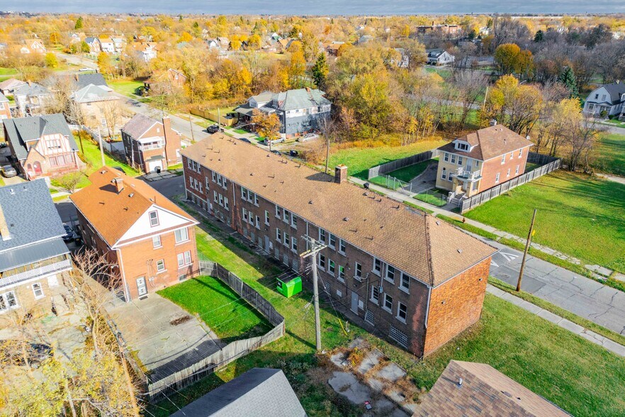 More Photos Of 8525 Maxwell St, Detroit Apartments For Sale