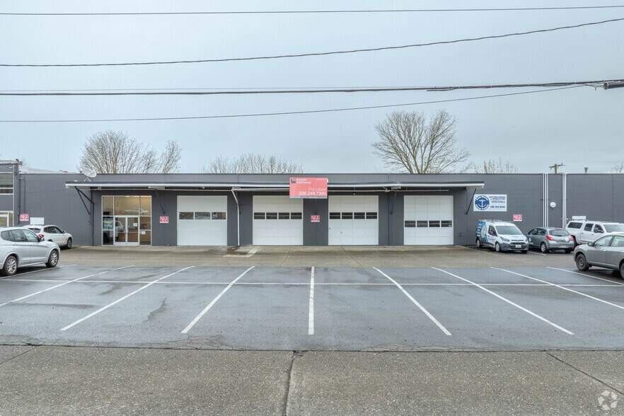 More Photos Of 2600 W Commodore Way, Seattle Manufacturing For Lease
