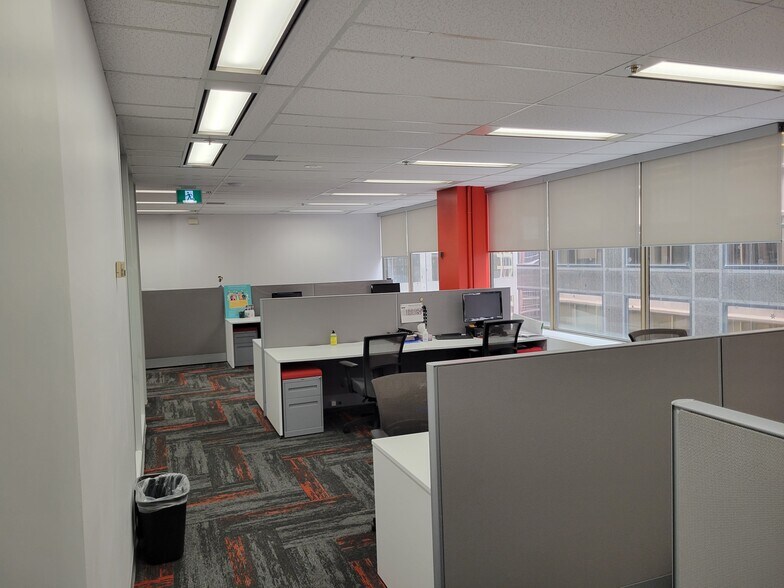 More Photos Of 55 University Ave, Toronto Office Residential For Lease