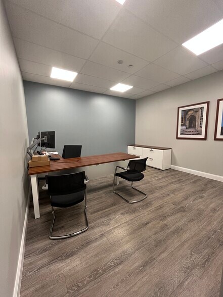 More Photos Of 325 S Main St, Doylestown Storefront Retail Office For Sale