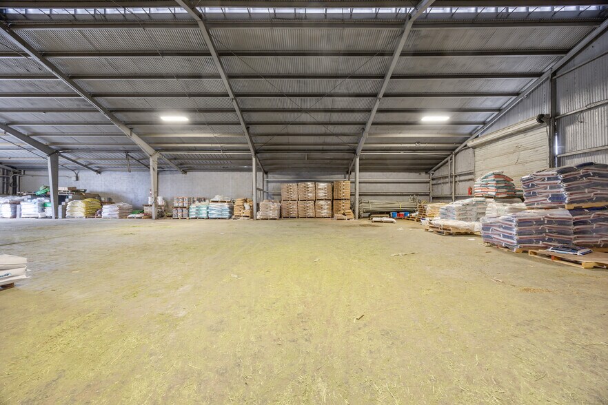 More Photos Of 780 N Todd Ave, Azusa Distribution For Sale