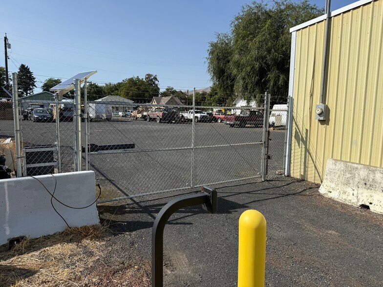 More Photos Of 117 25th St, Lewiston Industrial For Sale