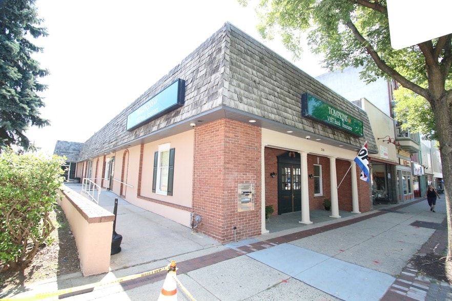 More Photos Of , Pottstown General Retail For Sale