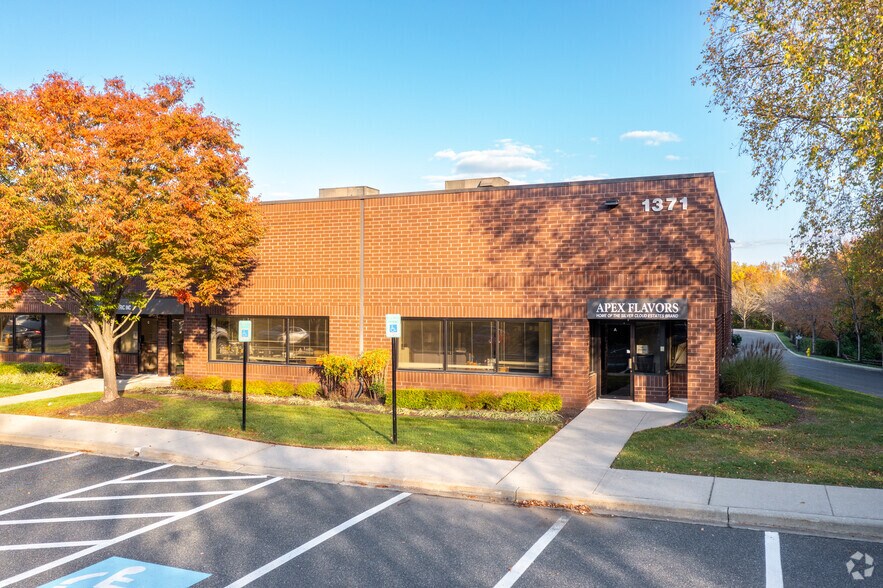 More Photos Of 1369-1371 Brass Mill Rd, Belcamp Unknown For Lease