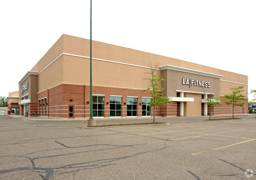 More Photos Of 1390-1440 W University Ave, Saint Paul Unknown For Lease