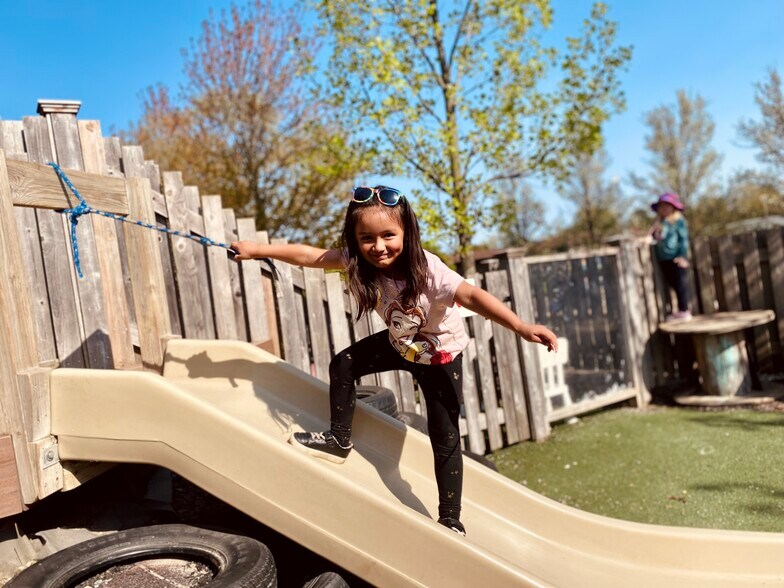 More Photos Of 2370 Walton Blvd, Rochester Hills Medical For Sale