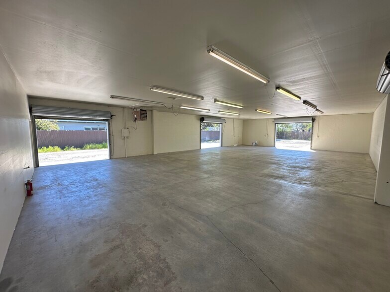 More Photos Of 80 Barham Ave, Santa Rosa Warehouse For Sale