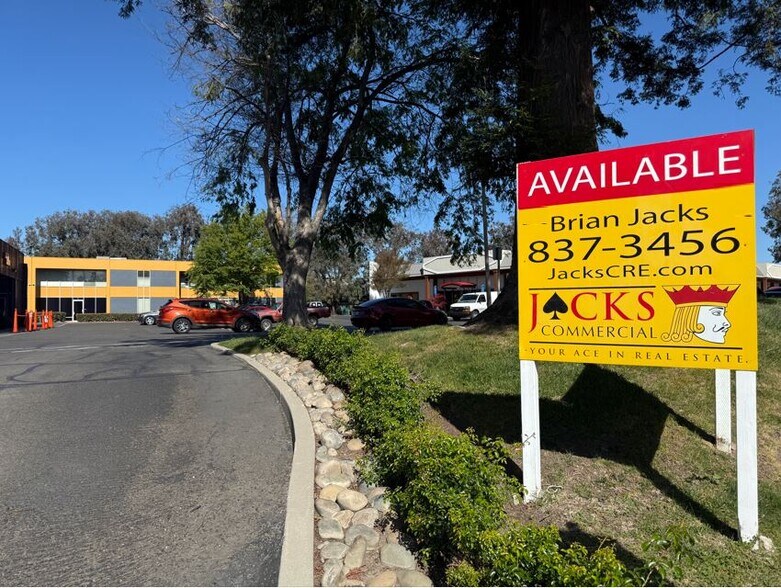 More Photos Of 1805 Tribute Rd, Sacramento Research And Development For Lease