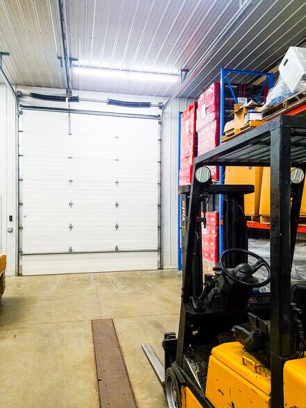 More Photos Of 30593 Pearl Dr, Saint Joseph Warehouse For Lease