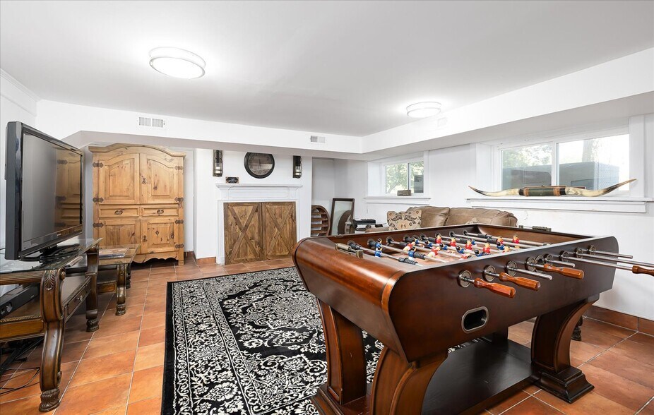 More Photos Of 667 Hustle Rd, Hustle Winery Vineyard For Sale