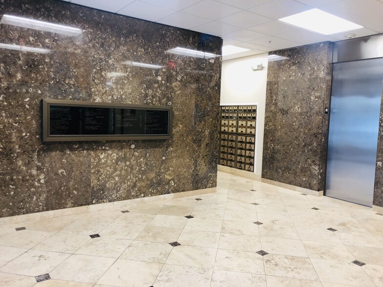 More Photos Of 5555 West Loop South, Bellaire Medical For Lease